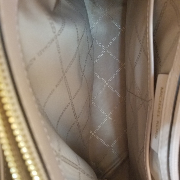 Michael Kors LG Leather Satchel - Picture 4 of 4